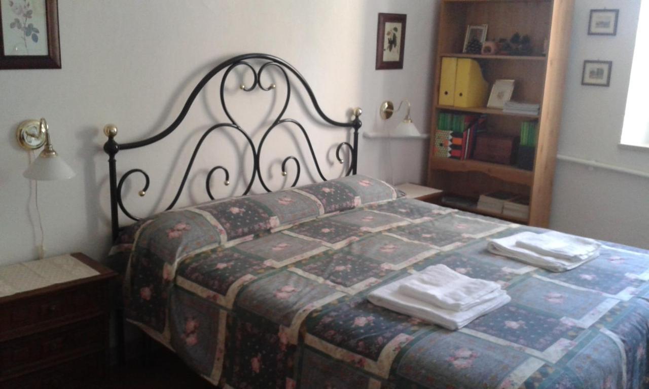 Casa Dei Lavatoi Pitigliano Apartment Room photo